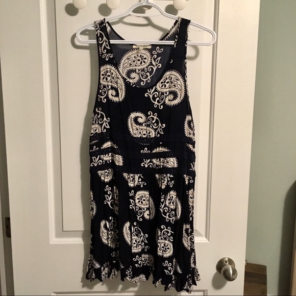 BOGO FREE - Dress - Picture 1 of 2